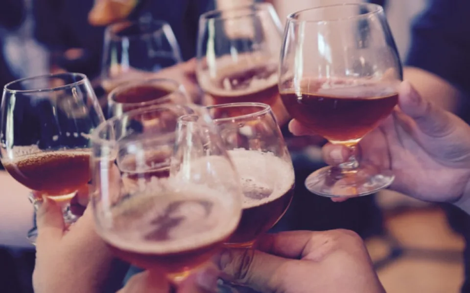 Ošetřených dětí pod vlivem alkoholu a drog přibývá, nárůst za deset let je až třicetinásobný