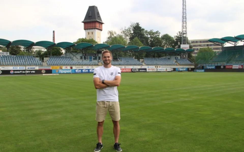 Fotbalisty Českých Budějovic posílili obránce Kotula a křídelník Ogiomade