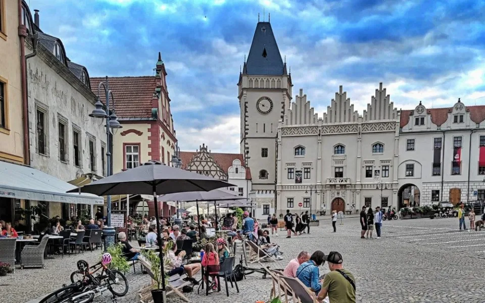 V Táboře uzavřeli část Žižkova náměstí, nyní chtějí znát názory občanů