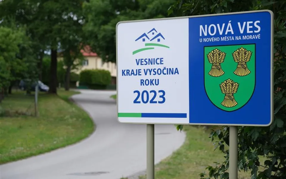 V žebříčku nejčastějších názvů obcí vede Ves a Nová Ves, mezi ulicemi Zahradní