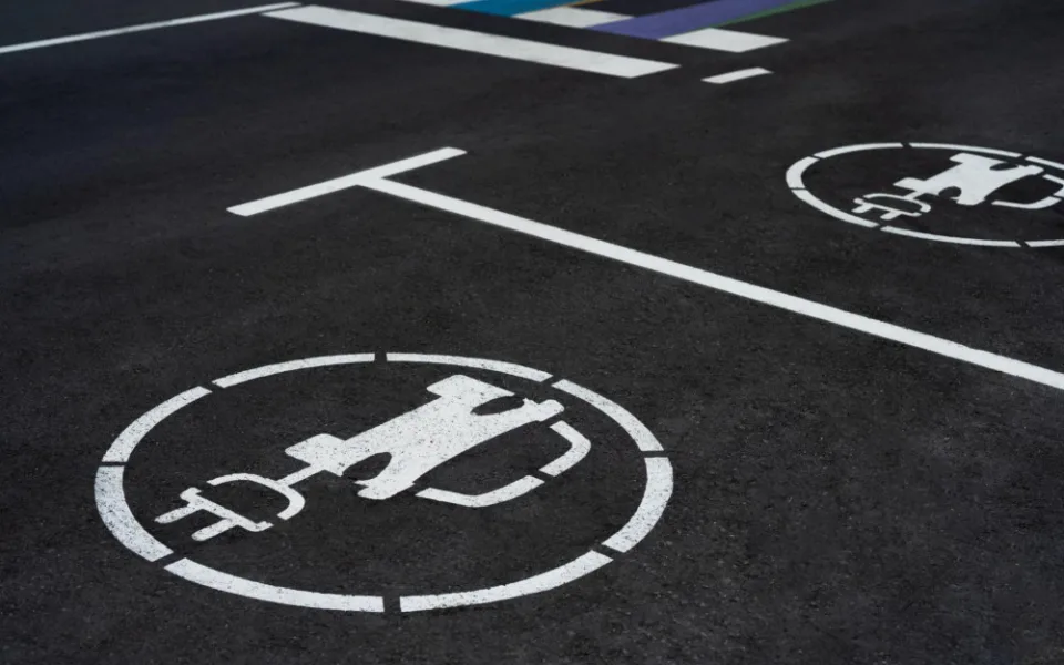 Nabíjení elektromobilu: Kompletní průvodce pro začátečníky