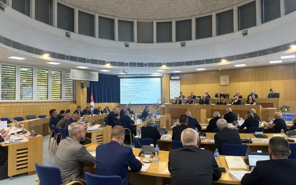 Jihočeský kraj má nové zastupitelstvo, hejtmanem zůstává Martin Kuba