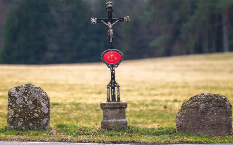 Smírčí kameny na Vodňansku nebyly ukradeny, šlo o omyl silničářů