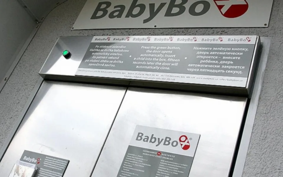 Do babyboxu v Budějcích někdo odložil chlapečka