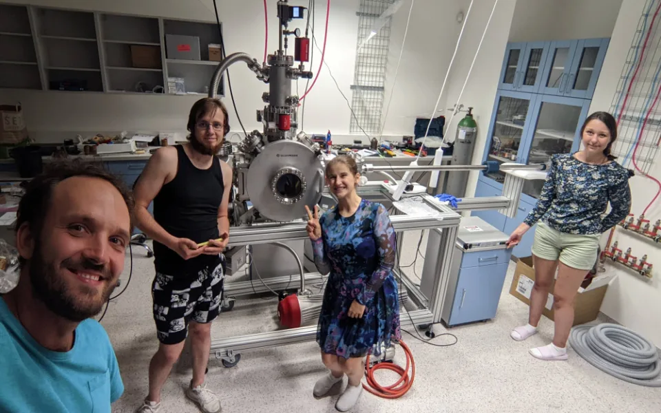 Průlomová technologie nanotisku z Jihočeské univerzity zaujala vědecký svět