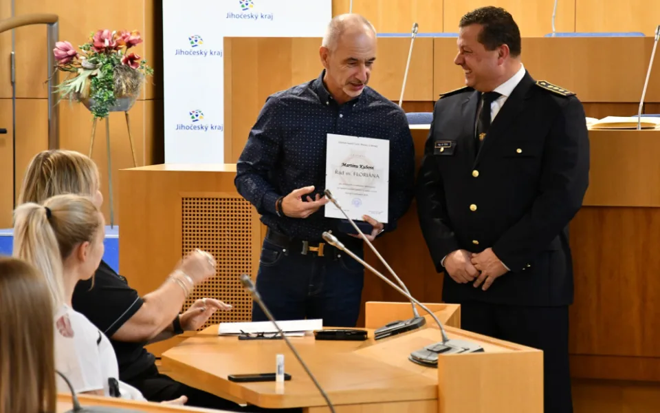 Hejtman Kuba obdržel Řád svatého Floriána za neutuchající podporu dobrovolných hasičů