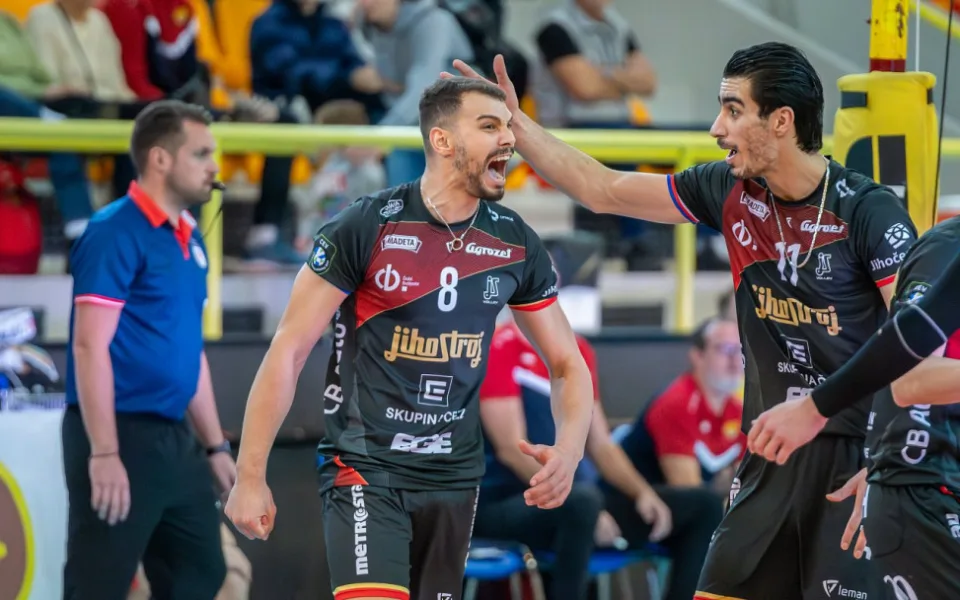 S Benátkami opět z 0:2 na 3:2. Tentokrát vítězí Jihostroj