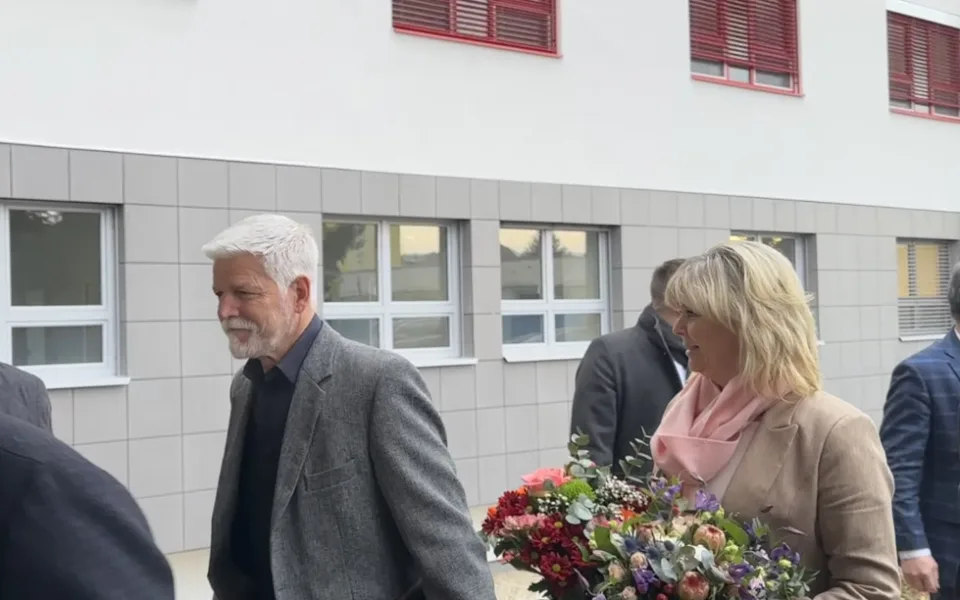 Návštěvu Jihočeského kraje zahájil prezident návštěvou budějovické nemocnice. Čeká ho nabitý program