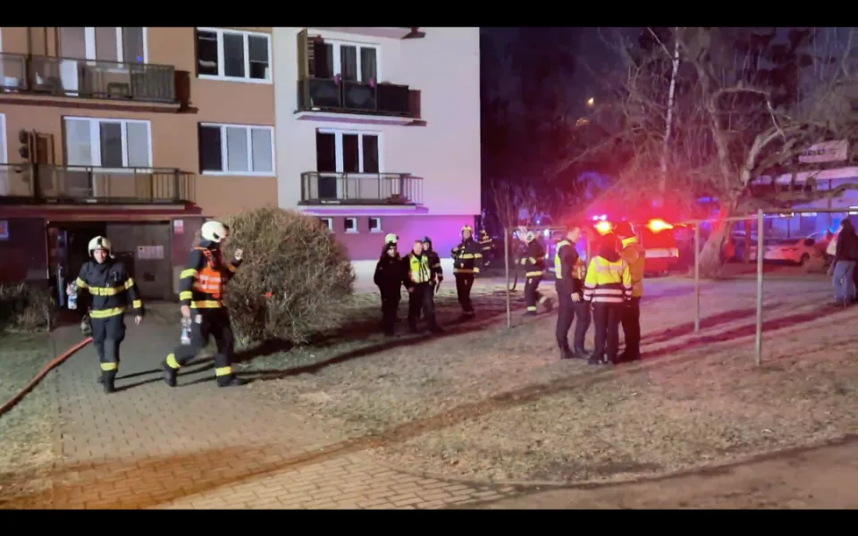 Viděl plameny a neváhal. Zdeněk Flachs pomohl z hořícího domu evakuovat desítky lidí