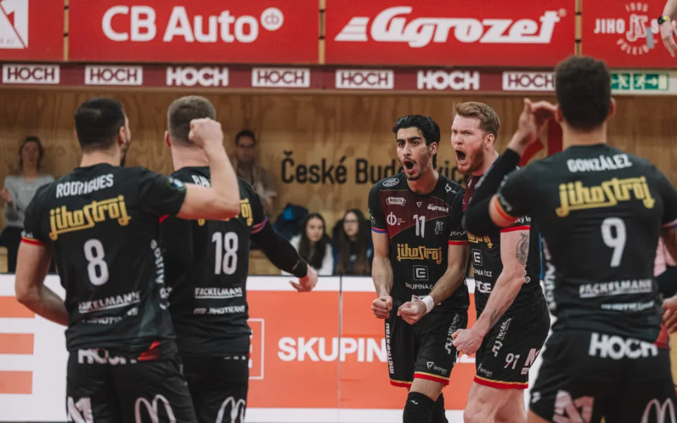 Třetí výhra v řadě. Jihostroj zvládl nervózní duel s Odolkou