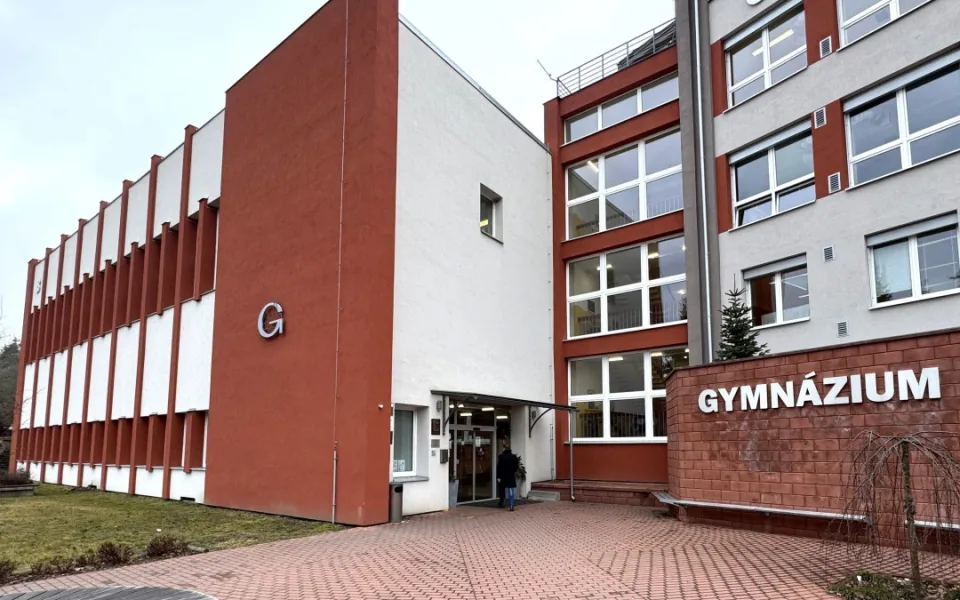 Kraj postaví v Krumlově nový dům mládeže a školní jídelnu. Náklady přesáhnou 300 milionů