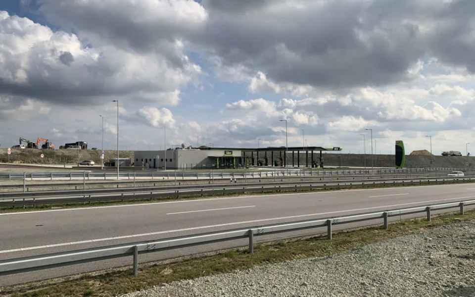 Na dálnici D3 by mohla vzniknout odpočívadla u Soběslavi a u Strkova
