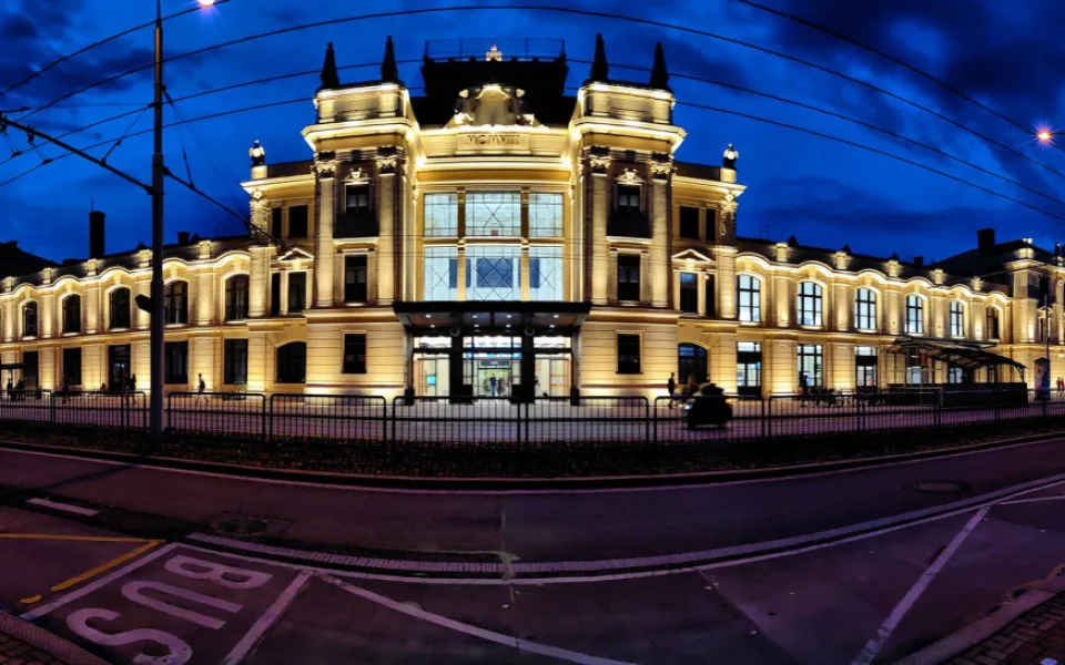 Památkou roku je opravené českobudějovické nádraží