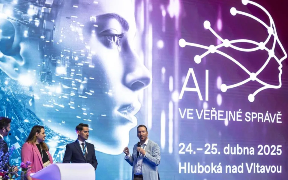 Chatbot Jihočeského kraje odbavil za půl roku 8500 dotazů od občanů