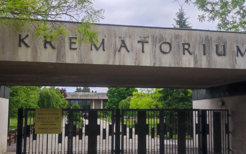 Jaká je historie budějovického krematoria? Přibližujeme jeho architektonický význam
