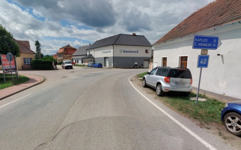 Kamenný Újezd čekají dopravní omezení. Začíná rekonstrukce křižovatky