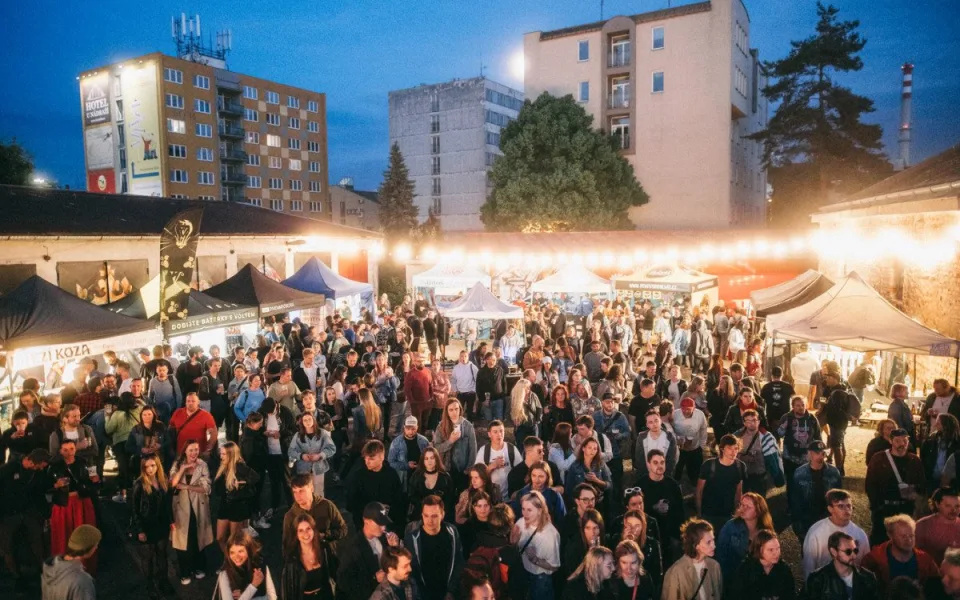Festival minipivovarů Žíznivá Žižkárna začíná
