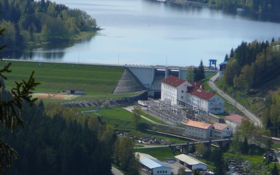 Nahlédněte do nitra přehrady. Elektrárna Lipno I otevře své brány veřejnosti