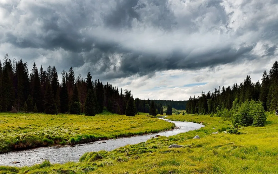 Národní park Šumava zvažuje kvůli suchu změnu podmínek pro splouvání Teplé Vltavy