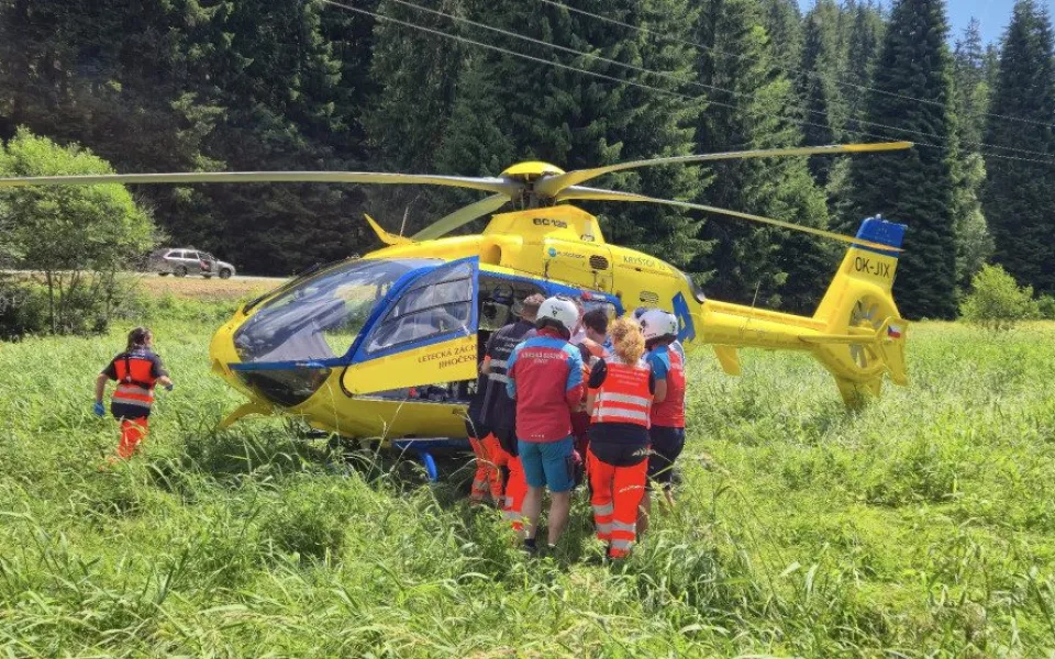 Na Šumavě havaroval motorkář, zasahovala Horská služba i vrtulník