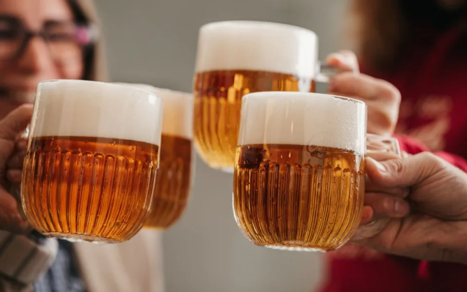 Kousek jihu na skle. Dopřejte si Budvar a zapojte se do hry o limitované půllitry