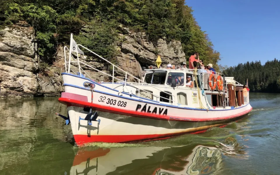 Objevte krásy řeky Vltavy i o kousek dál