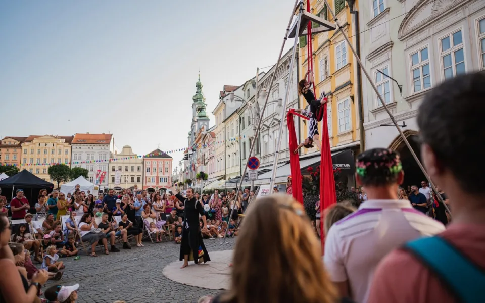 KULTURNÍ TIPY: Vydejte se za netopýry, životem pod vodou nebo na městské slavnosti