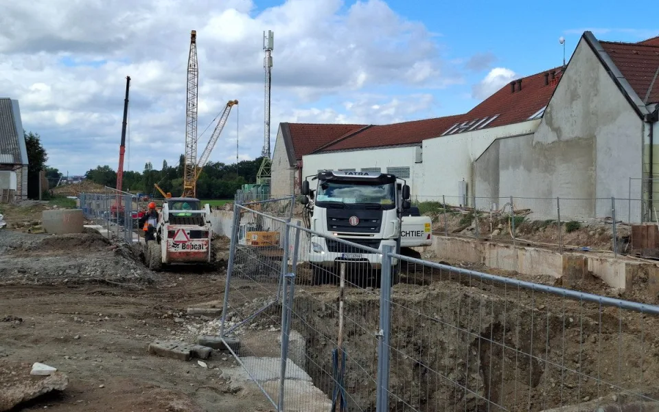 Severní spojka z výšky, podívejte se, jak pokračují práce na klíčovém dopravním spojení