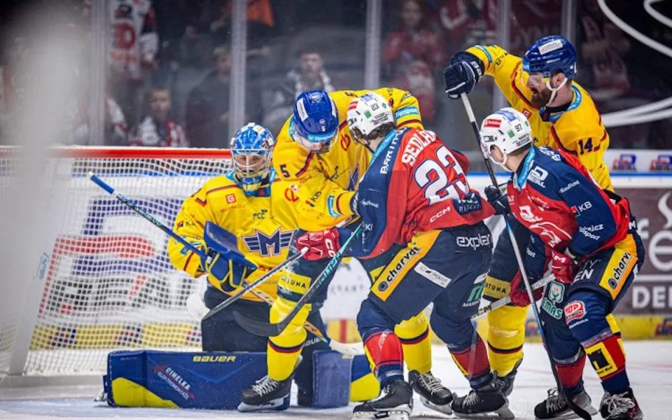 Motor zlomil střelecké trápení, přesto odjíždí bez bodů