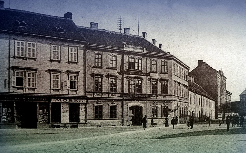 DRBNA HISTORIČKA: Od piva k učebnicím. Dům U Města Prahy prošel již mnoha změnami