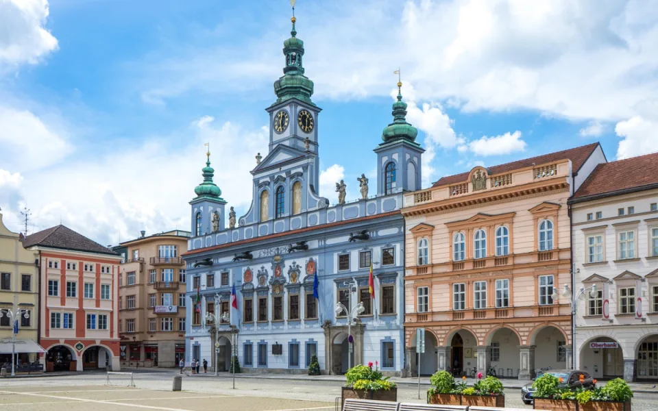 Budějce plánují schodkový rozpočet. Velké investice zaplatí z úvěrů a úspor