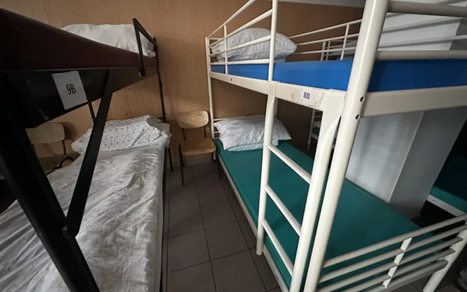 Kapacita nocleháren pro lidi bez domova se na jihu Čech v posledních dnech plní