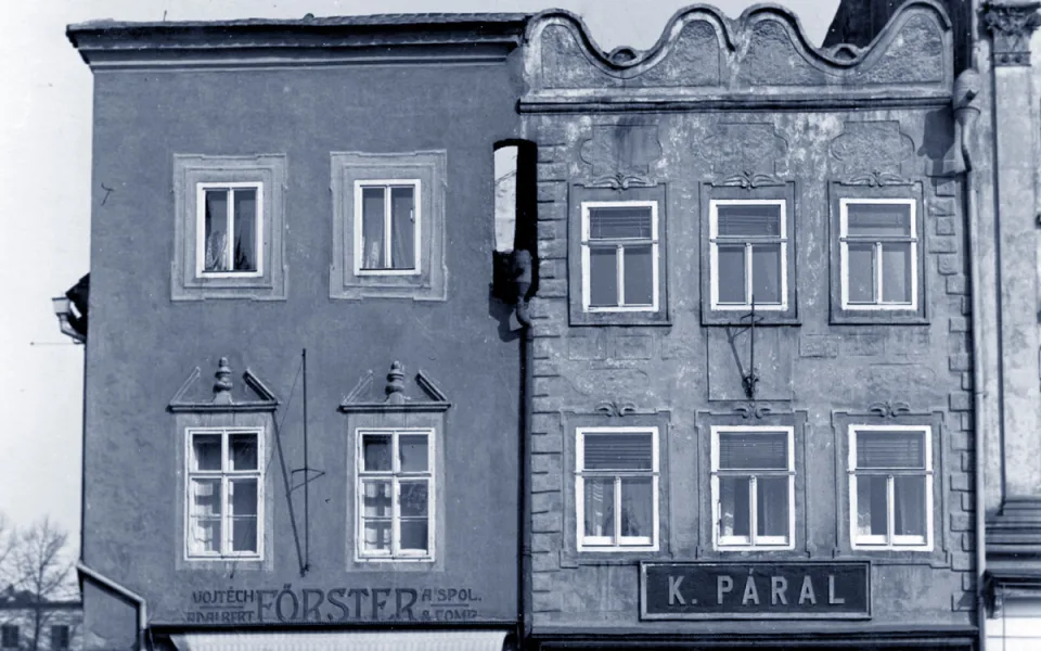 DRBNA HISTORIČKA: Dům Försterů skrývá zaniklou malbu i vzpomínky na hračkářství první republiky