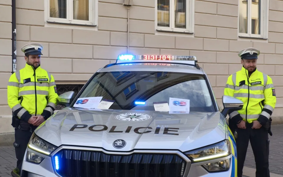 Blikající majáky a ticho. Co prožívají oběti trestných činů si málokdo dokáže představit