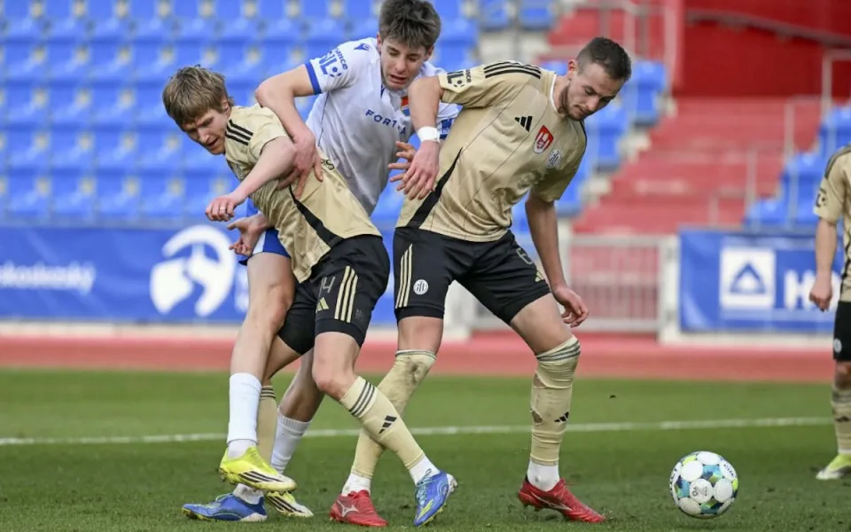 Střelák: Vlažný vstup Dynama do jara: Vaníček zázraky nezmůže, Krch v B-týmu