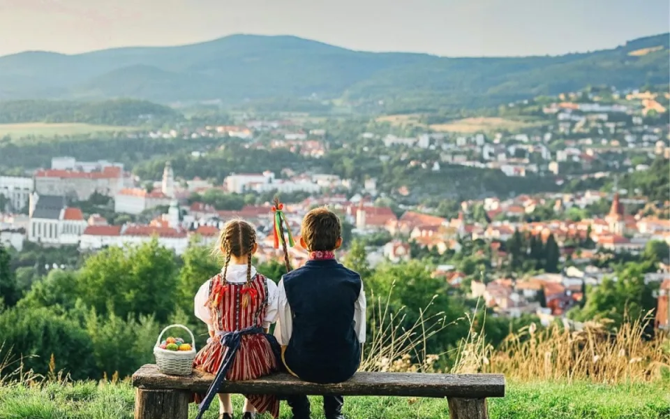 Velikonoce v jižních Čechách: Tradice, chutě a zážitky, na které nezapomenete.