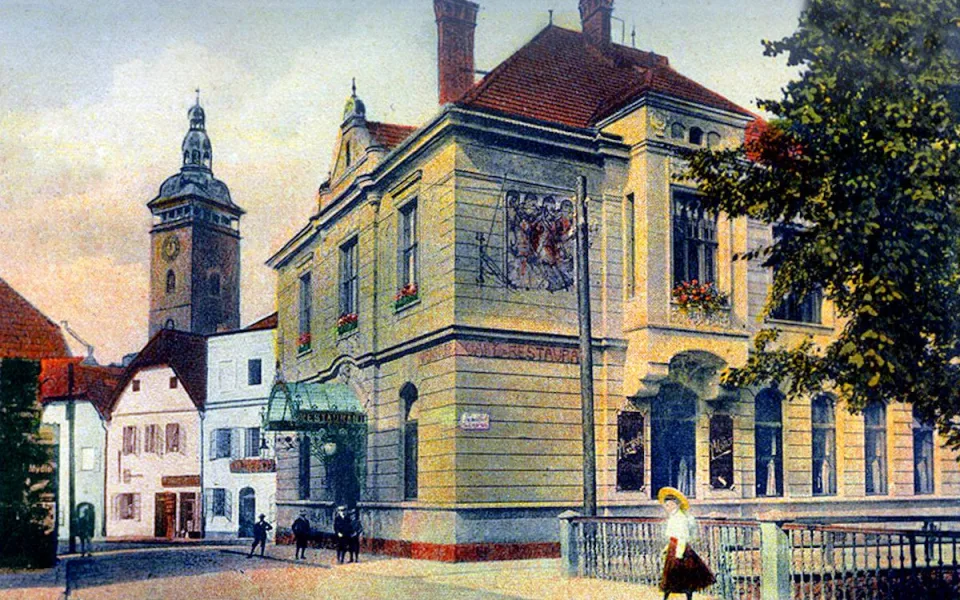 DRBNA HISTORIČKA: Jak budějovické hostince řešily prohibici kabarety i flámenky