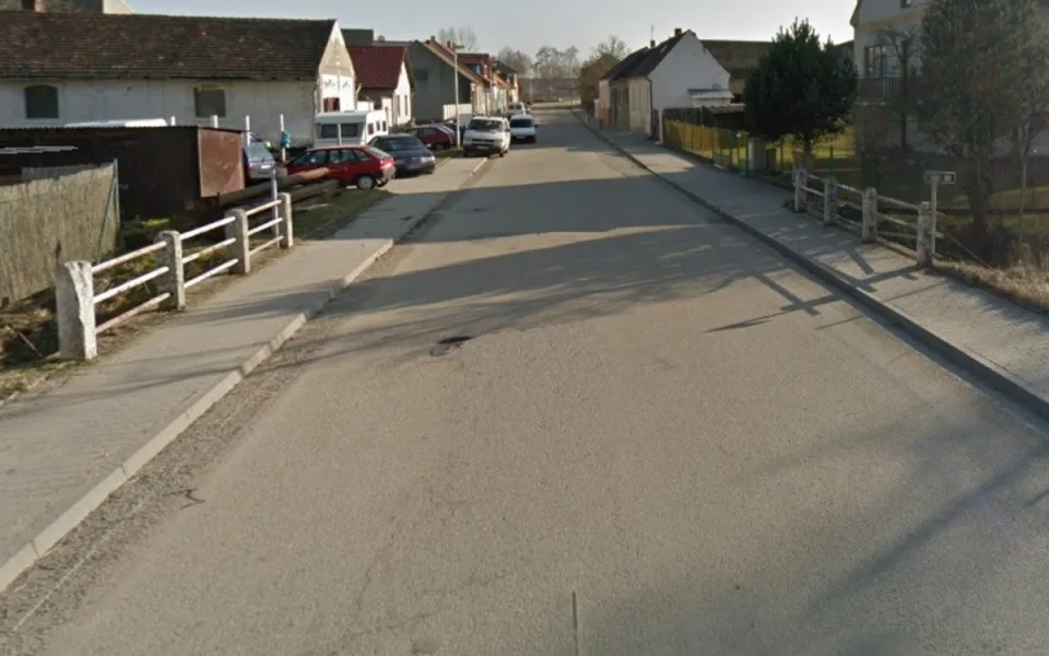 Lišov čeká výměna mostu. Stavba začala, dopravu čekají objížďky