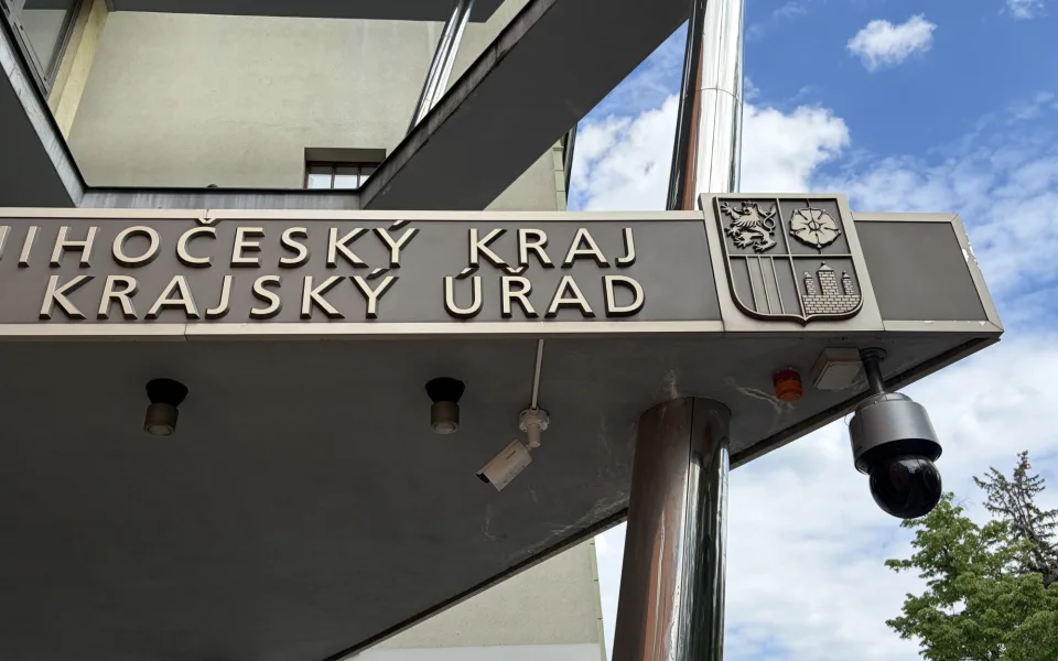 Kamery čínských státních firem sledují jihočeskou kritickou infrastrukturu
