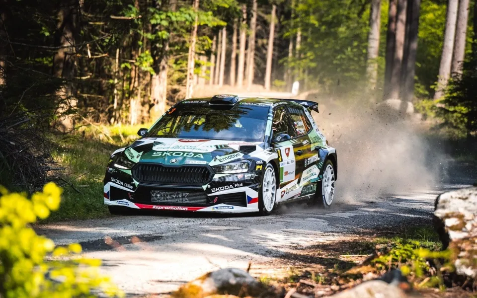 Dominik Stříteský si dojel pro vítězství v Rallye Český Krumlov.