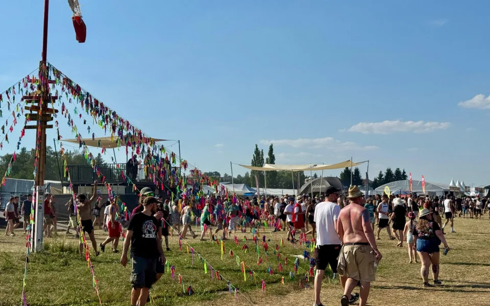 Hasiči, bazénky a chill zóny. Festival Mighty Sounds bojoval s úmorným vedrem