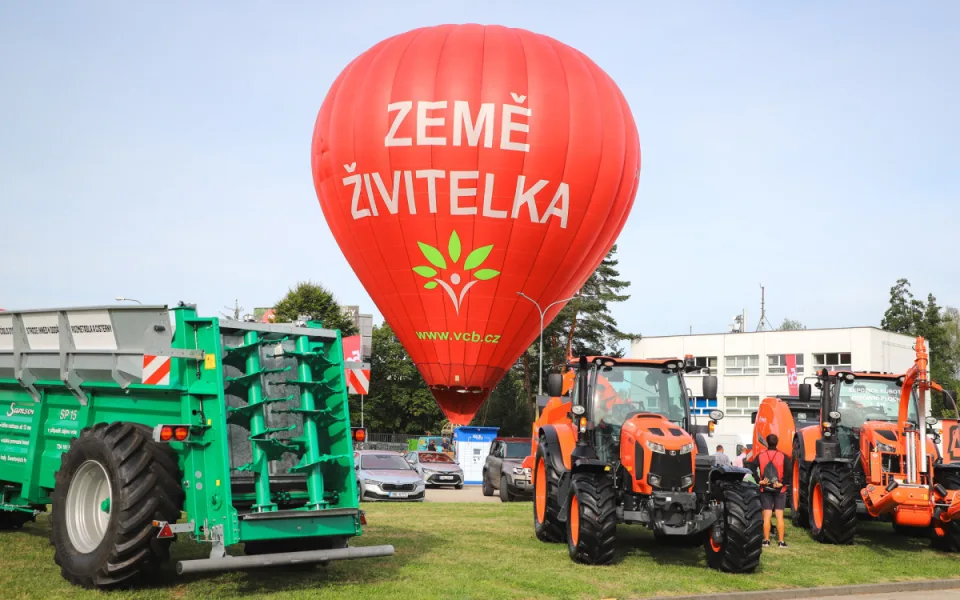 Od umělé inteligence po zdravou půdu. Země živitelka představí nejdůležitější inovace