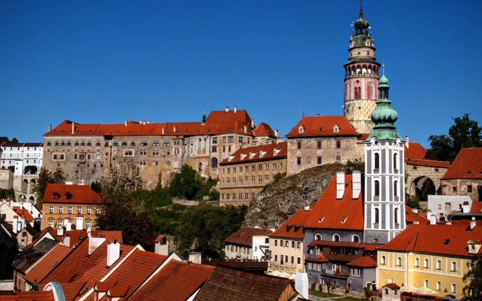 Jihočeské památky navštívilo o 1,7 procenta méně turistů, přibylo jich na Lipně