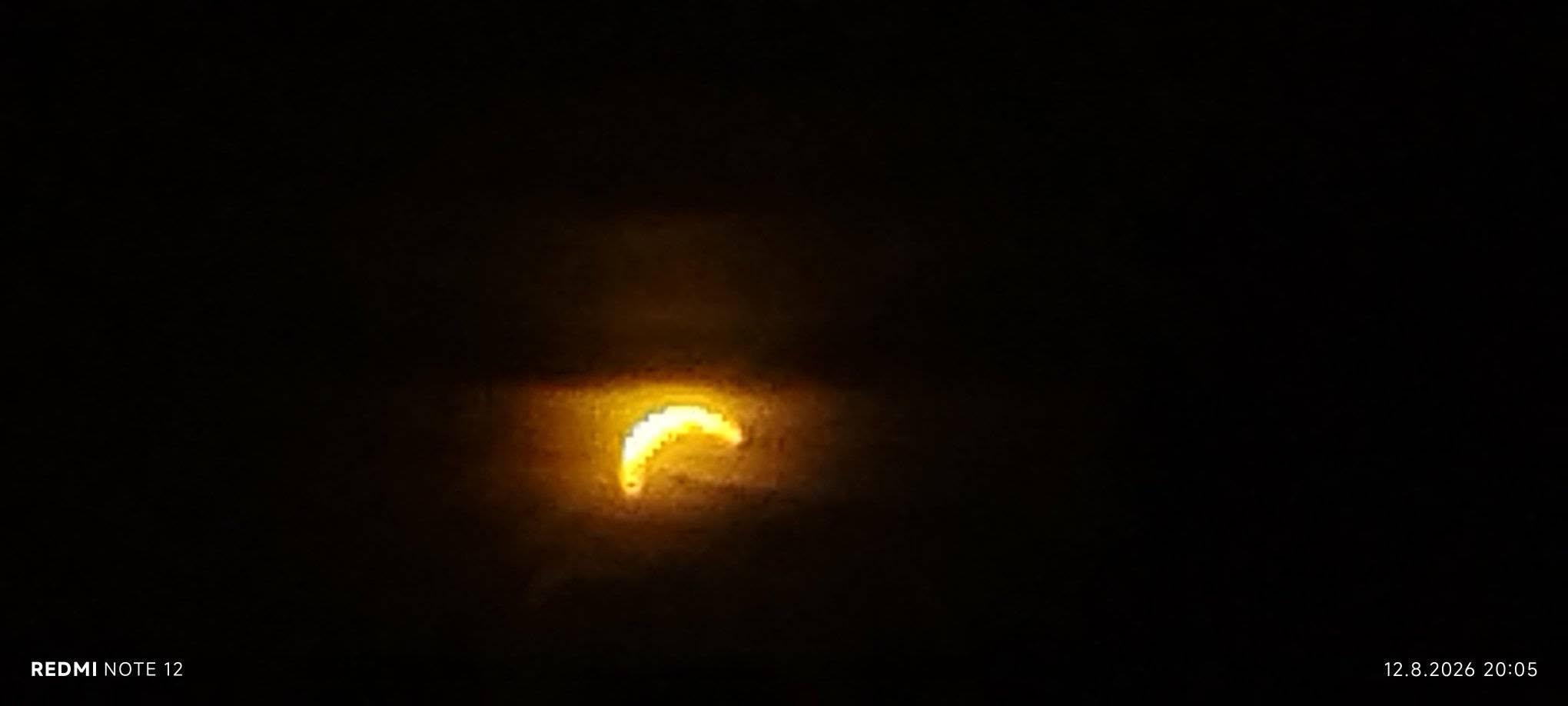 Zatmění Slunce očima našich čtenářů. Podívejte se na jejich úchvatné fotografie