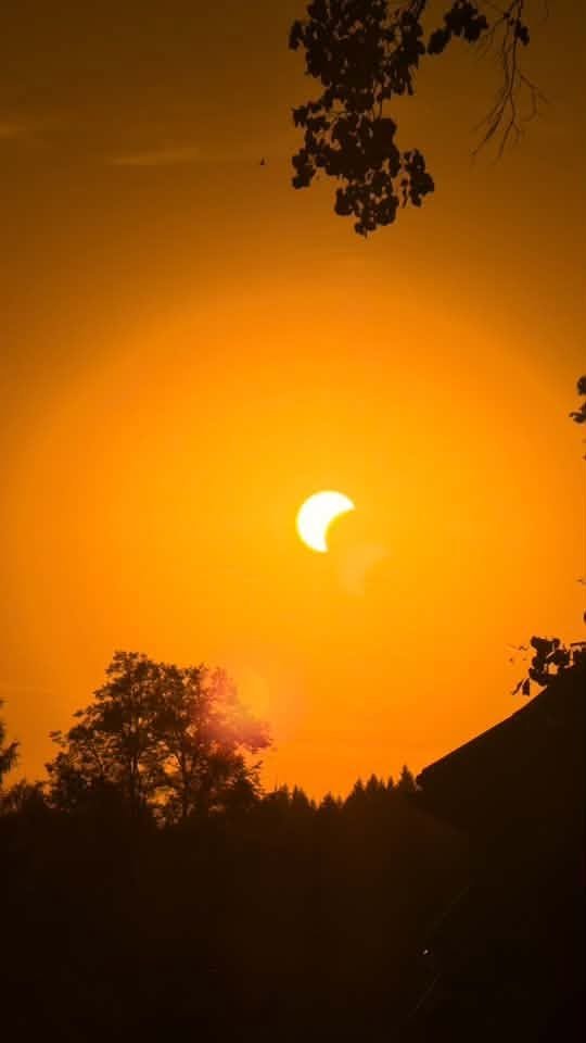 Zatmění Slunce očima našich čtenářů. Podívejte se na jejich úchvatné fotografie