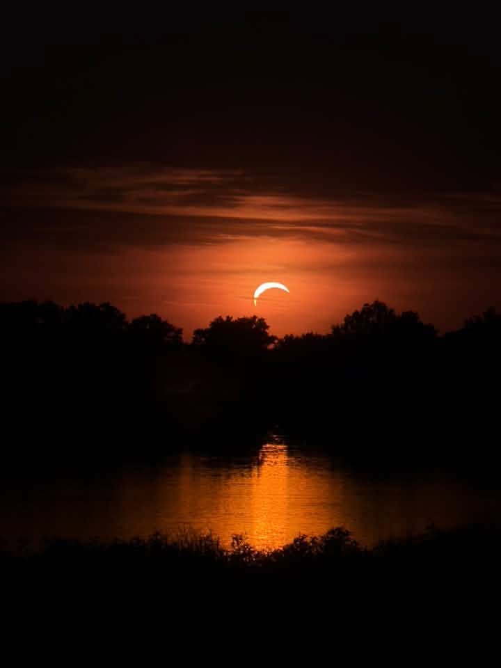 Zatmění Slunce očima našich čtenářů. Podívejte se na jejich úchvatné fotografie